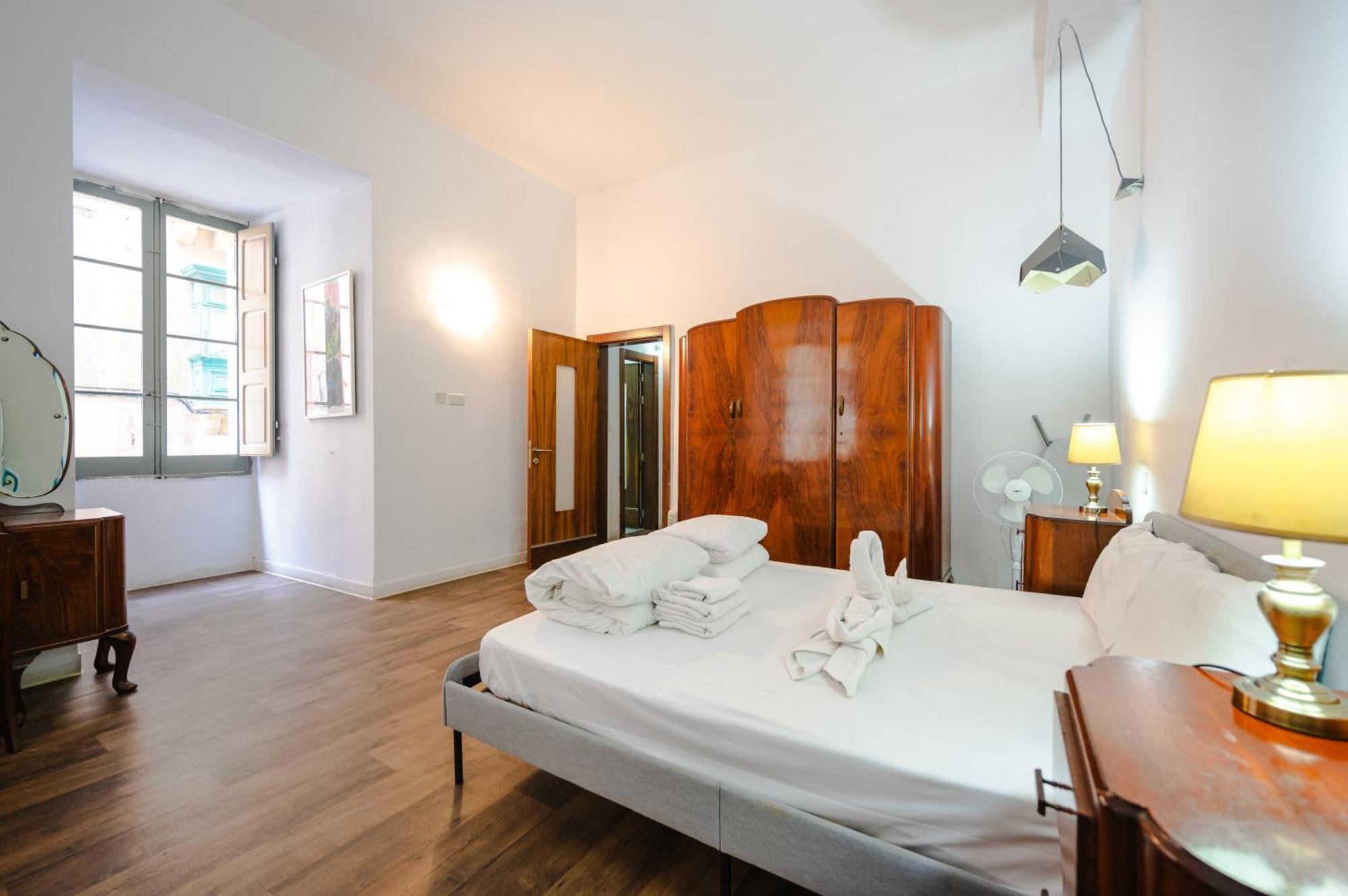 St Mark Two Bedroom Apartment วัลเลตตา ภายนอก รูปภาพ